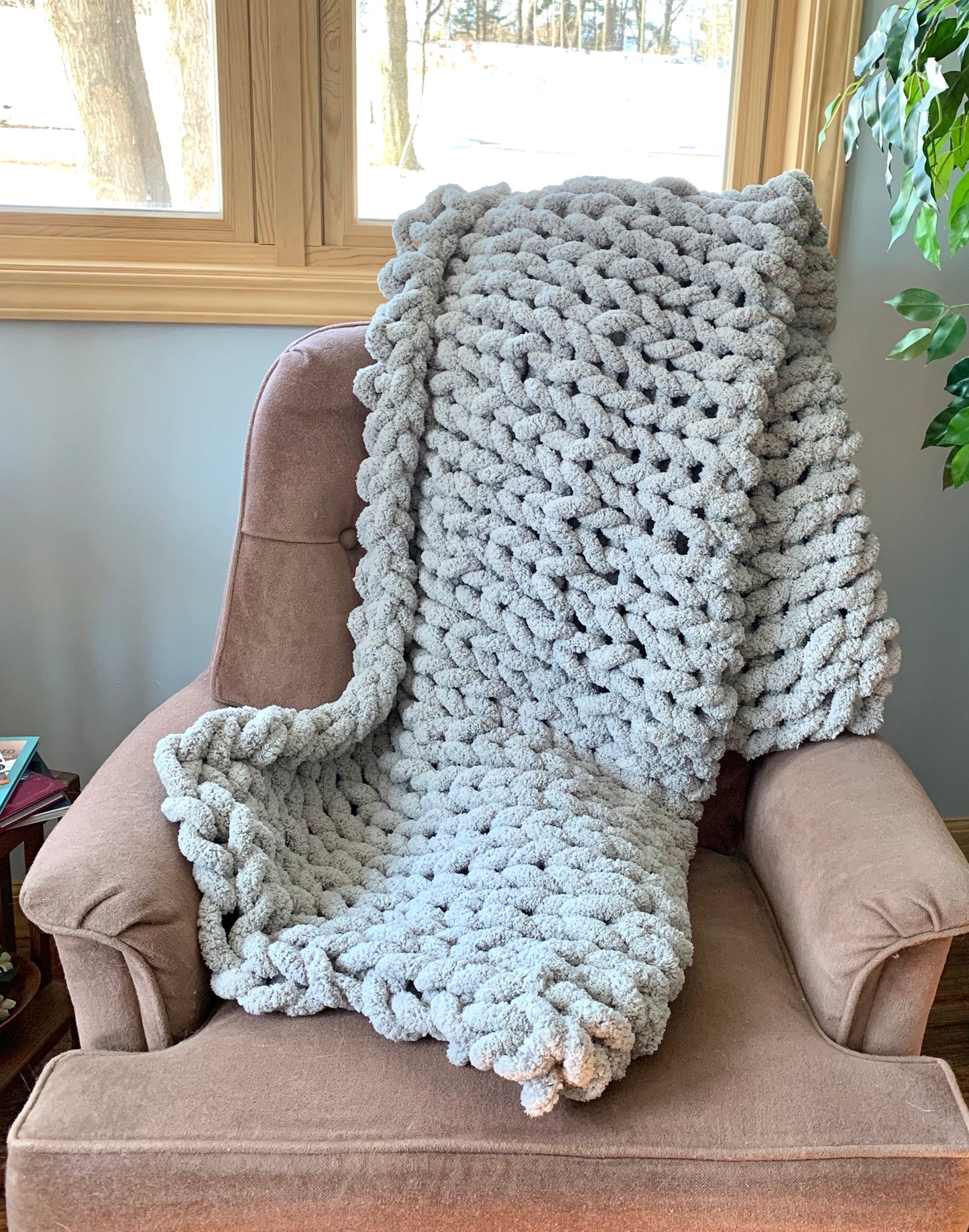 Chunky Yarn Blanket Video Tutorial