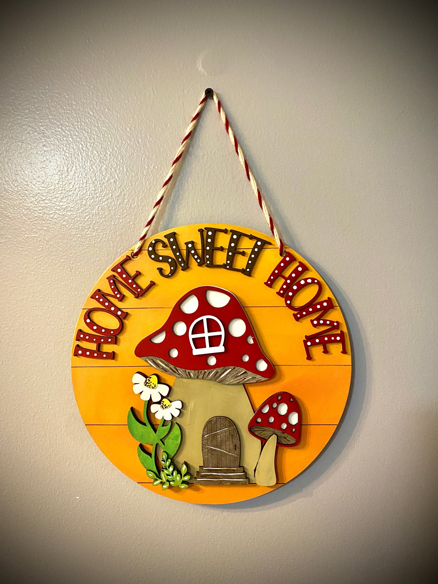 "Home Sweet Home" Mushroom House Doorhanger Craft Kit